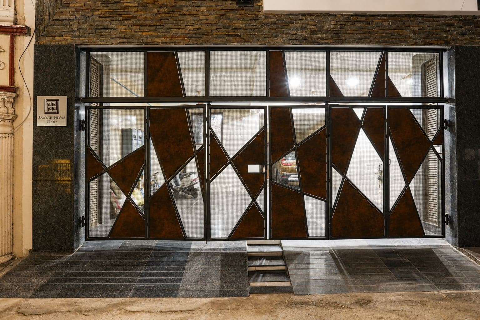 Hitesh Residence — photograph 12