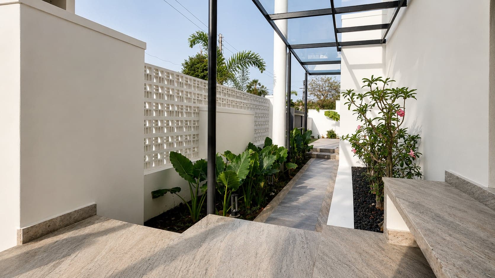 Malathi Residence — photograph 8