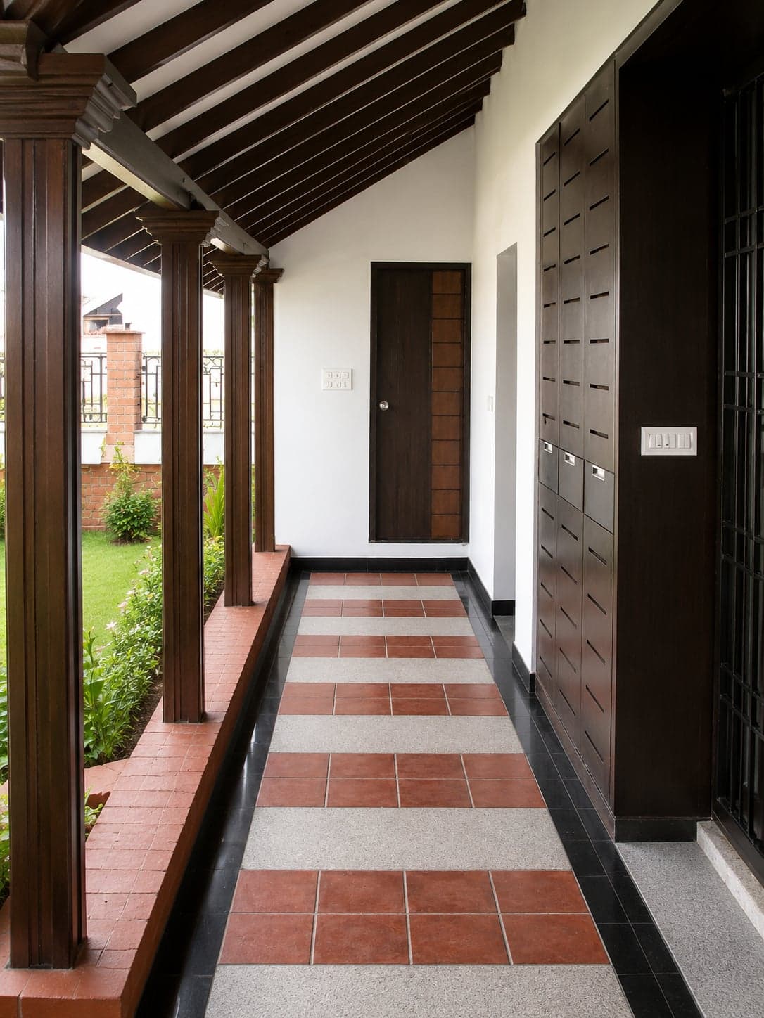 Renu Residence — photograph 3