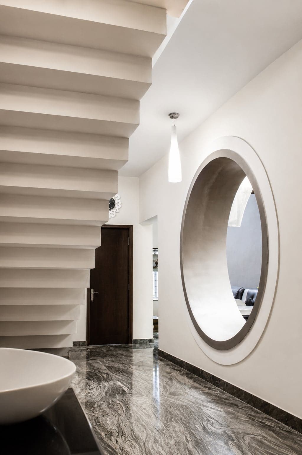 Resveen & Asif Residence — photograph 3