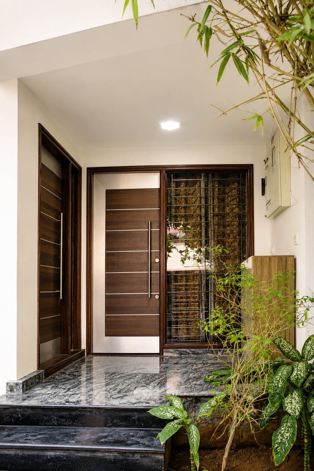 Resveen & Asif Residence — photograph 5