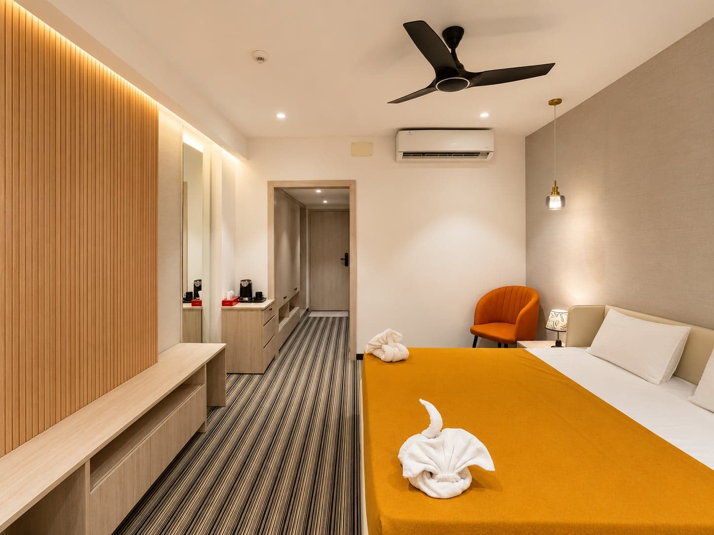 Virtusa Navalur — Lobby & Guest Rooms — photograph 6